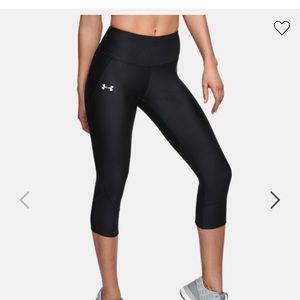 NWT Under Armour Fast fly Capri